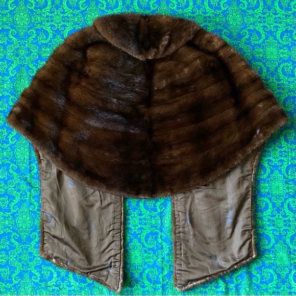 50’s Mahogany Dark Brown Mink Stole | Short Collar & Brown Silk Lining - Picture 6 of 11